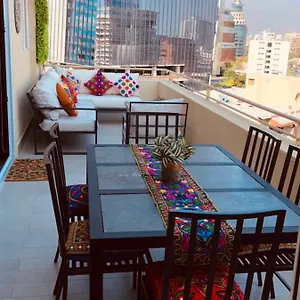 Encomenderos: Vista Costanera En El Golf *