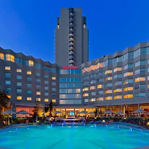 Hotel Sheraton & Convention Center