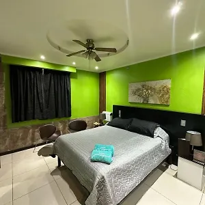 Guayaquil Santiago