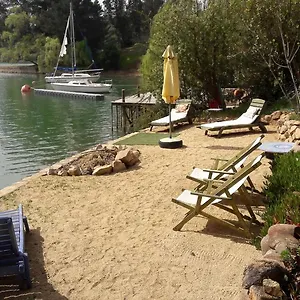 Cabana De Adobe En * Lago Rapel