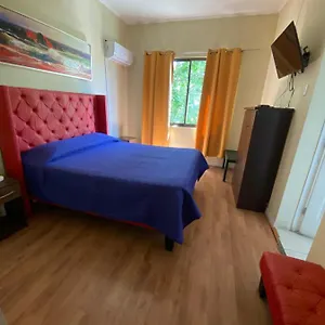 Intimo Heroes Otel *