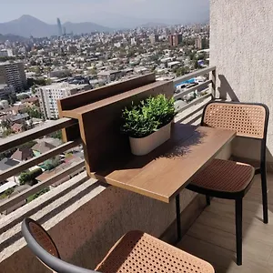 Descansa Mientras Descubres Lo Mejor De Nunoa Santiago