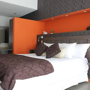 Boutique Su Merced Hotel