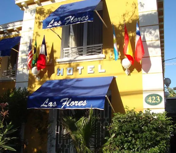 Фото Hotel Las Flores Сантьяго