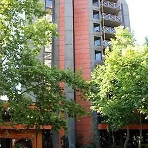 La Fayette Apart-hotel