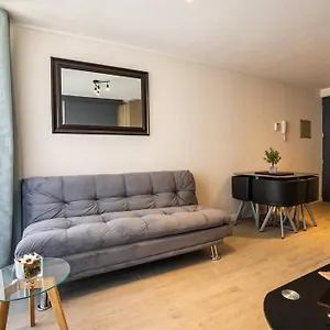 Nuevo Y Hermoso Santiago
