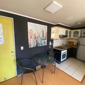 Apart Urbano Apartment *