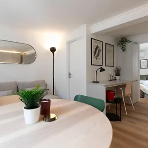 Hom I Depto 2d1b 4pax En Calle Republica, Rp702 Apartment