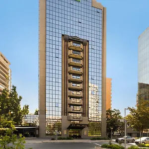 Wyndham Garden Kennedy Hotell