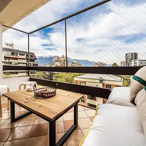 Providencia, Mall Costanera Center, Mut