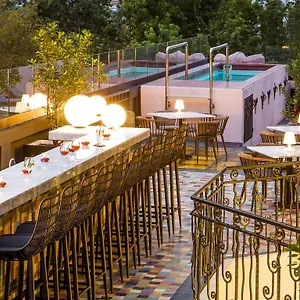 Luciano K Hotel Santiago