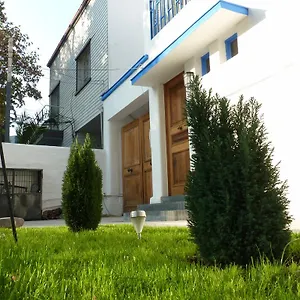 Pinos Azules Bed & Breakfast