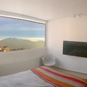 Apartamento El Colorado, New Loft, In & Out, 4 People, Hot Pool, Walking Distance