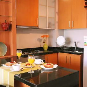 Metropolitan Apartment *
